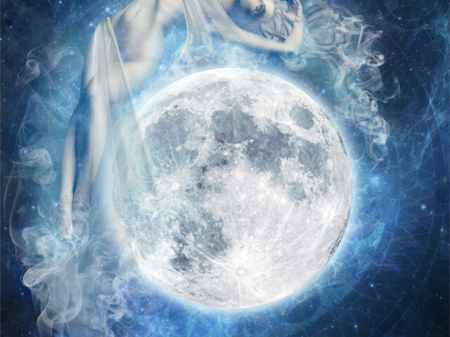 La Dea della Luna - Darkknot.com